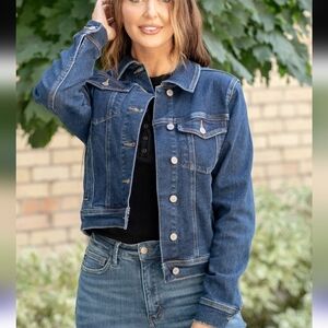 JUDY BLUE DARK BLUE DENIM JACKET SIZE LARGE